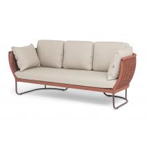  "Фиджи" диван 3-местный плетеный из роупа, каркас алюминий коричневый (RAL8016) муар, роуп красный (8372) круглый tex, ткань Mossle бежевая, фото 1 