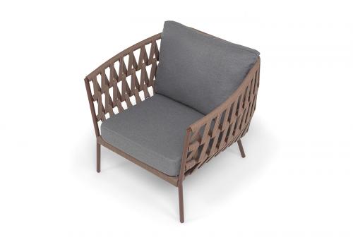  "Диего" кресло плетеное из роупа, каркас алюминий коричневый (RAL8016) муар, роуп коричневый круглый, ткань темно-серая 027, фото 4 