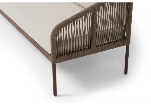  "Канны" диван 3-местный плетеный из роупа, каркас алюминий коричневый (RAL8016) муар, роуп коричневый круглый, ткань бежевая 15052, фото 4 