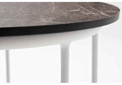  "Эквадор" журнальный стол из HPL круглый Ø40 H55, каркас из алюминия белый муар, цвет столешницы "серый мрамор", фото 2 