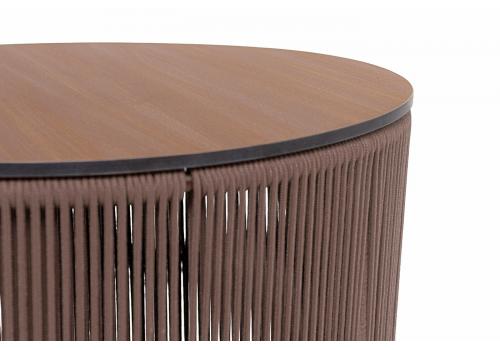  "Авиньон" журнальный стол из HPL круглый Ø70 H55, каркас из алюминия коричневый (RAL8016) муар, цвет "дуб", роуп коричневый круглый, фото 3 